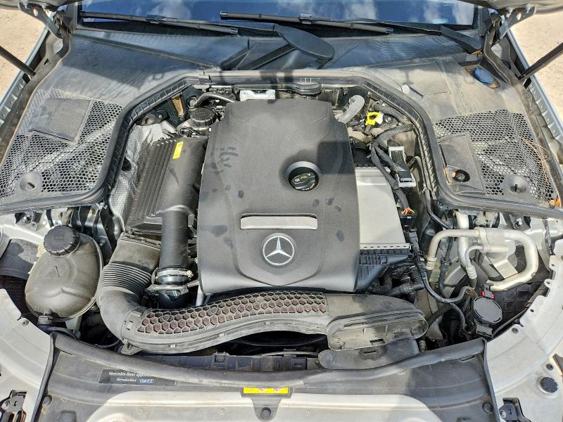 61479676 :رقم المزاد ، 55SWF4KB5HU209793 vin ، 2017 Mercedes-benz C مزاد بيع