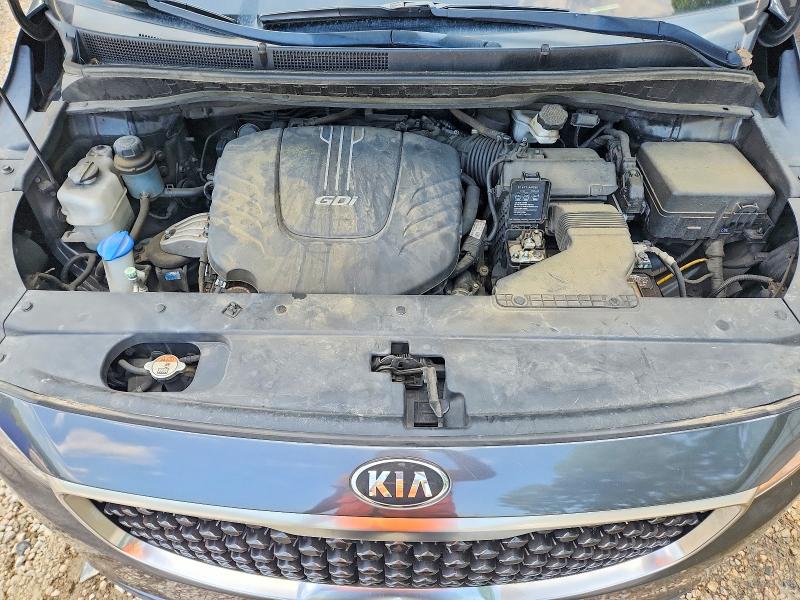 Продажа на аукционе авто 2017 Kia Sedona, vin: KNDMB5C1XH6332081, номер лота: 61927296
