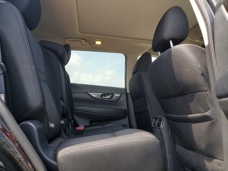 63038316 :رقم المزاد ، 5N1AT2MM6HC787434 vin ، 2017 Nissan Rogue مزاد بيع