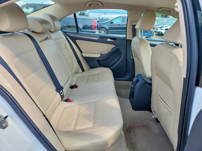 2014 Volkswagen Jetta მანქანა იყიდება აუქციონზე, vin: 3VWLL7AJ9EM280006, აუქციონის ნომერი: 61842786
