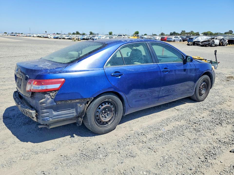 Aukcja sprzedaży 2011 Toyota Camry, vin: 4T1BF3EK3BU737820, numer aukcji: 61711776
