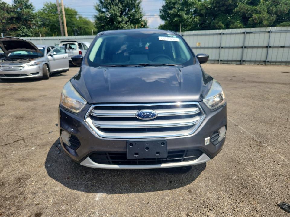 Продаж на аукціоні авто 2017 Ford Escape, vin: 1FMCU9GD7HUC04552, номер лоту: 63515496