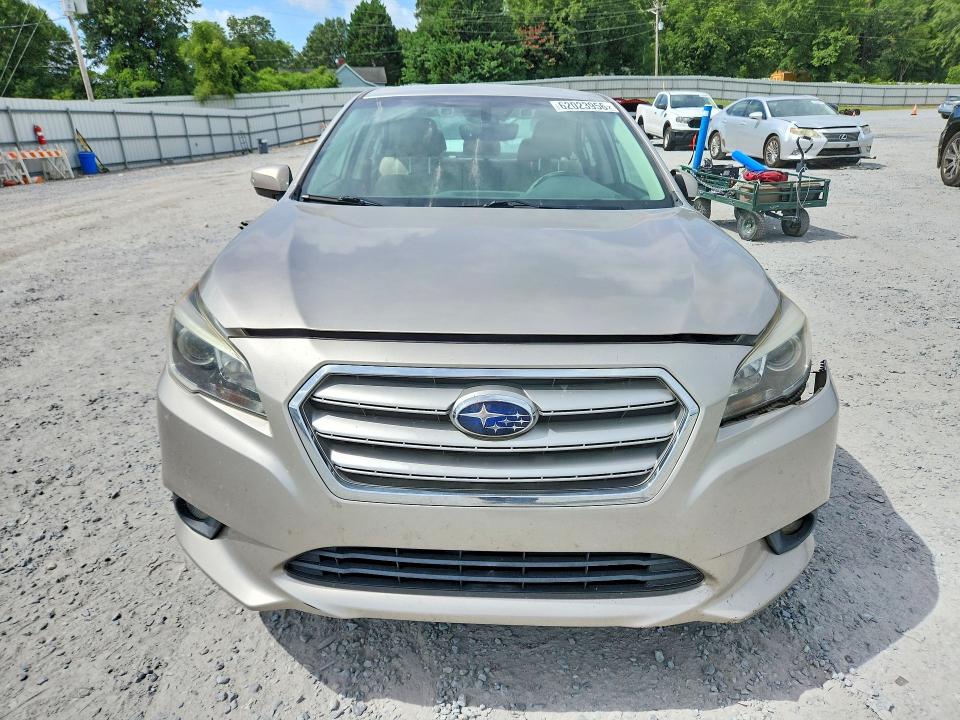 62023956 :رقم المزاد ، 4S3BNAF69H3061451 vin ، 2017 Subaru Legacy مزاد بيع
