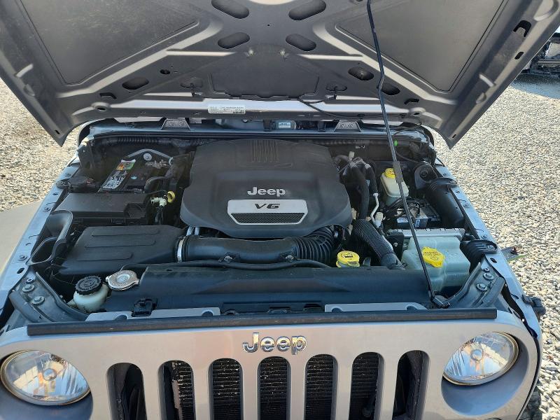 59603806 :رقم المزاد ، 1C4BJWDG9FL739715 vin ، 2015 Jeep Wrangler Unlimited مزاد بيع