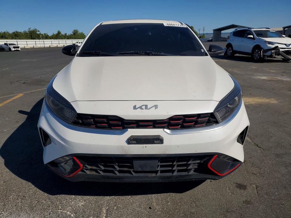 2022 Kia Forte მანქანა იყიდება აუქციონზე, vin: 3KPF54AD7NE429218, აუქციონის ნომერი: 60041776