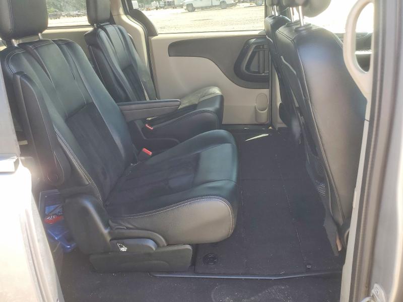 61177686 :رقم المزاد ، 2C4RDGCG4JR299738 vin ، 2018 Dodge Grand Caravan مزاد بيع