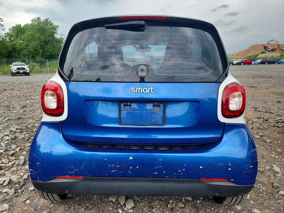 Aukcja sprzedaży 2016 Smart Fortwo, vin: WMEFJ5DA4GK059818, numer aukcji: 61778116