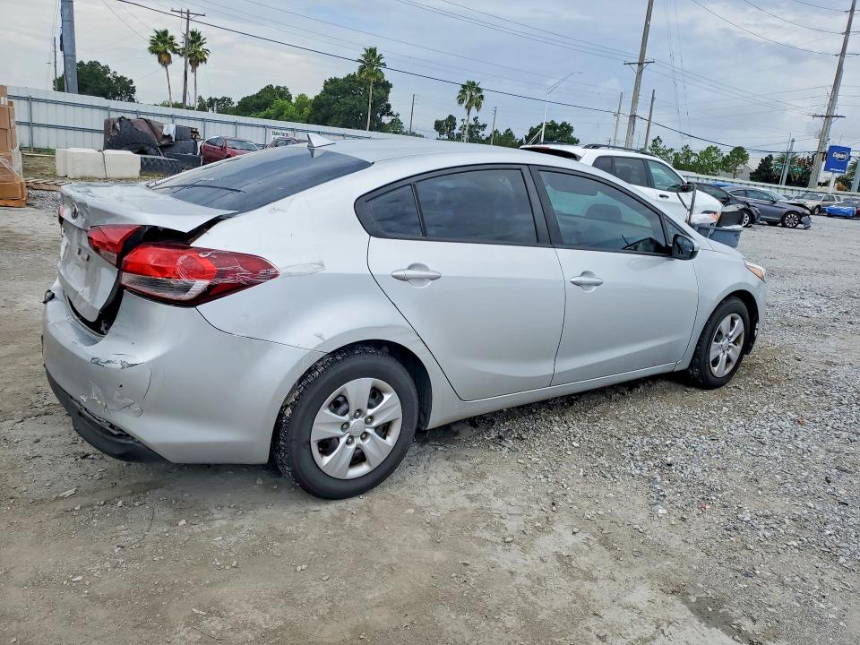 Продаж на аукціоні авто 2017 Kia Forte, vin: 3KPFK4A75HE058857, номер лоту: 61575396