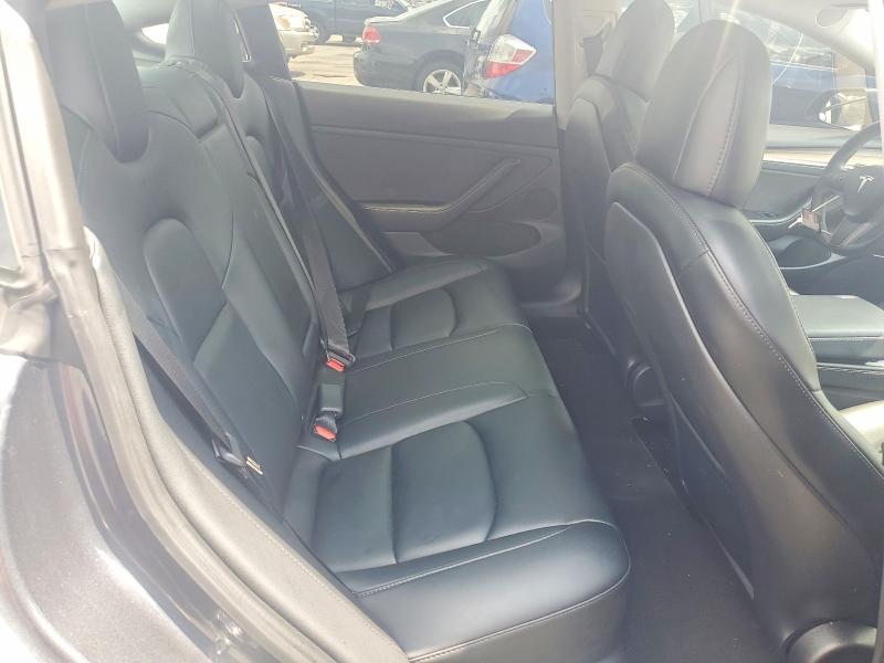 Продажа на аукционе авто 2021 Tesla Model 3, vin: 5YJ3E1EC5MF985071, номер лота: 62654866
