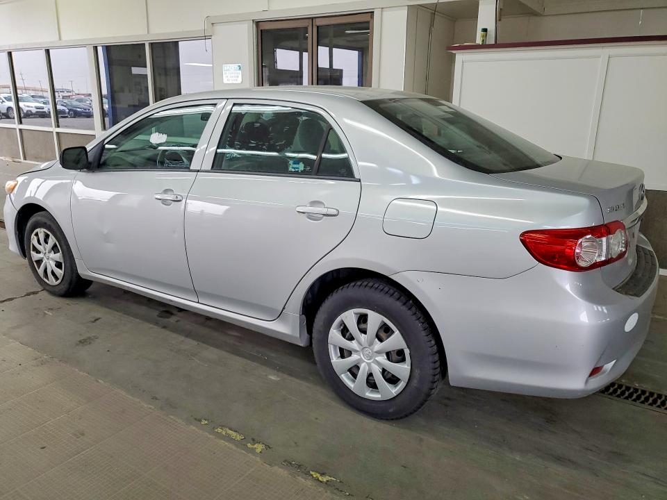61940746 :رقم المزاد ، 2T1BU4EE2DC962319 vin ، 2013 Toyota Corolla مزاد بيع