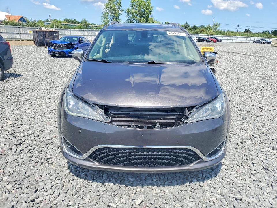 63192546 :رقم المزاد ، 2C4RC1GG8KR589265 vin ، 2019 Chrysler Pacifica مزاد بيع