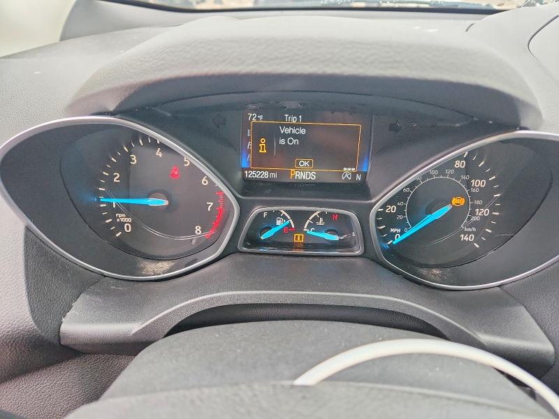 62616516 :رقم المزاد ، 1FMCU9GD5JUB57947 vin ، 2018 Ford Escape مزاد بيع