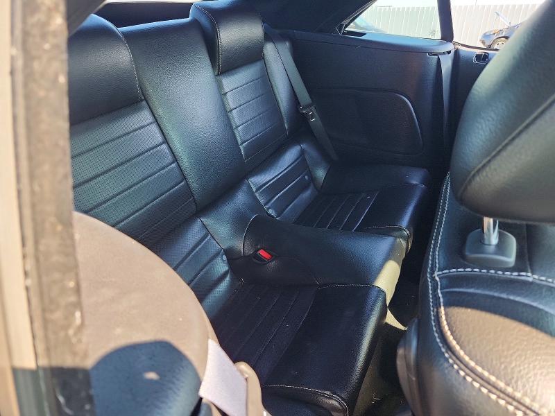 61031606 :رقم المزاد ، 1ZVBP8EN0A5118848 vin ، 2010 Ford Mustang مزاد بيع