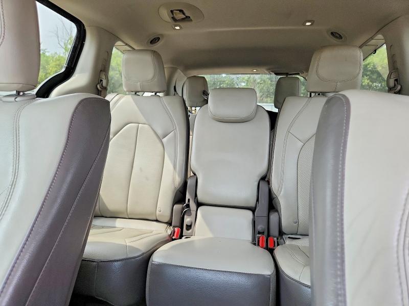 63190576 :رقم المزاد ، 2C4RC1EG9HR578335 vin ، 2017 Chrysler Pacifica مزاد بيع