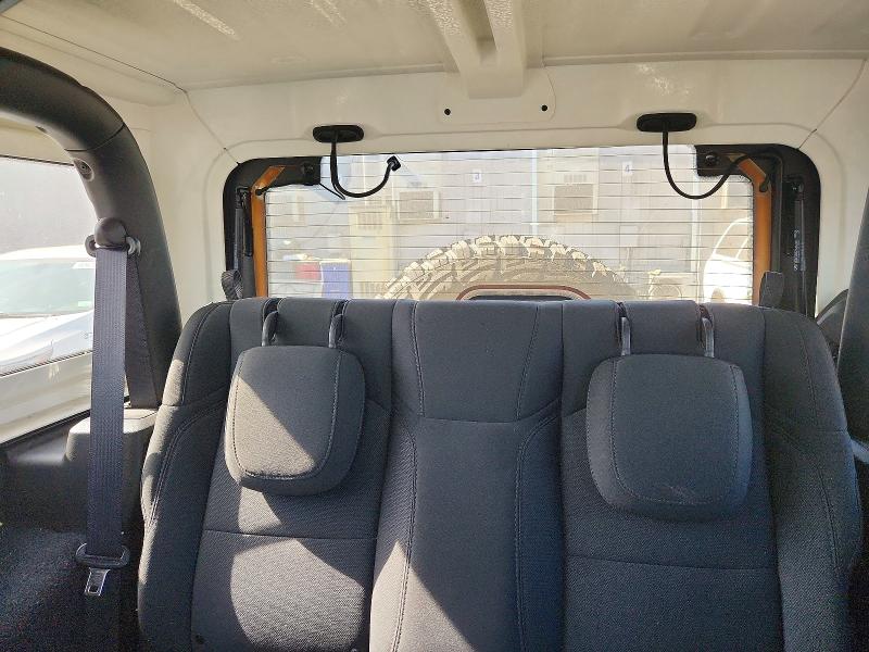 60235826 :رقم المزاد ، 1C4GJXAN2NW144944 vin ، 2022 Jeep Wrangler مزاد بيع