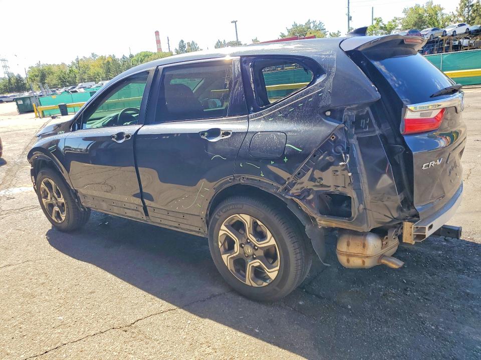 Продажа на аукционе авто 2018 Honda Cr-v, vin: 7FARW1H51JE037996, номер лота: 61433266