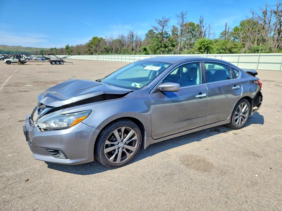 Auction sale of the 2018 Nissan Altima, vin: 1N4AL3AP4JC145718, lot number: 61564026