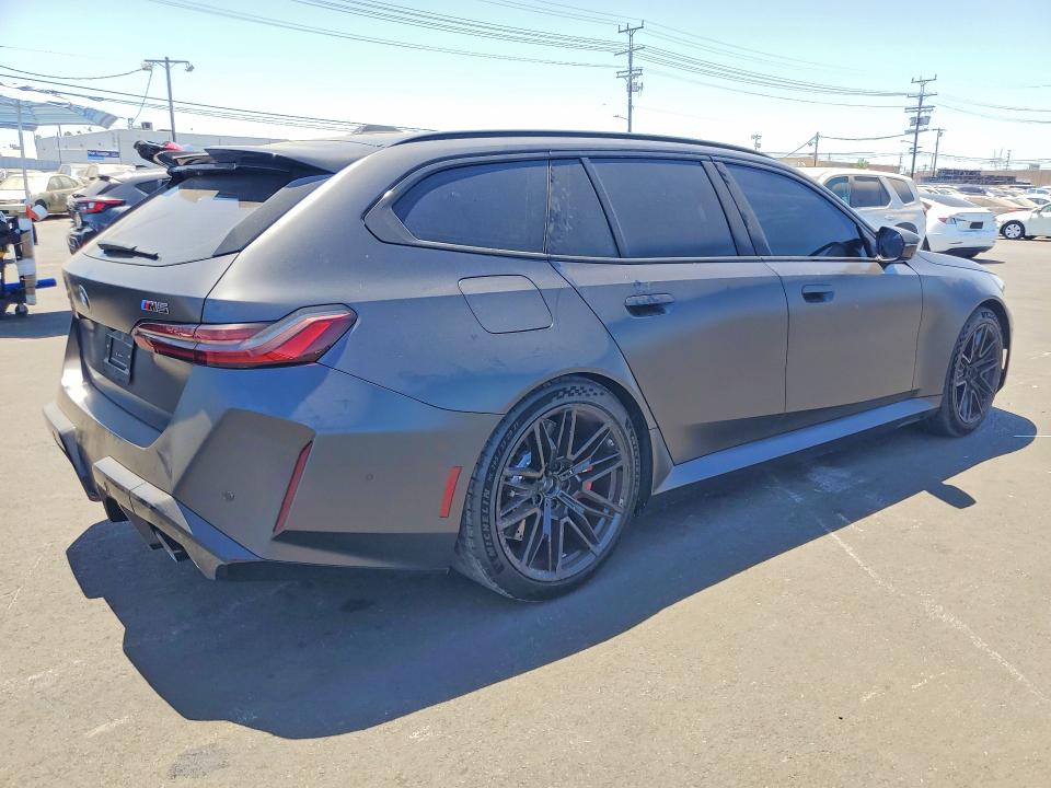 62519936 :رقم المزاد ، WBS83GV01TCW99744 vin ، 2026 Bmw M5 مزاد بيع
