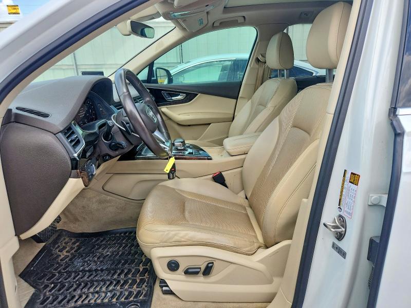 Продажа на аукционе авто 2017 Audi Q7, vin: WA1LAAF76HD004993, номер лота: 61419846