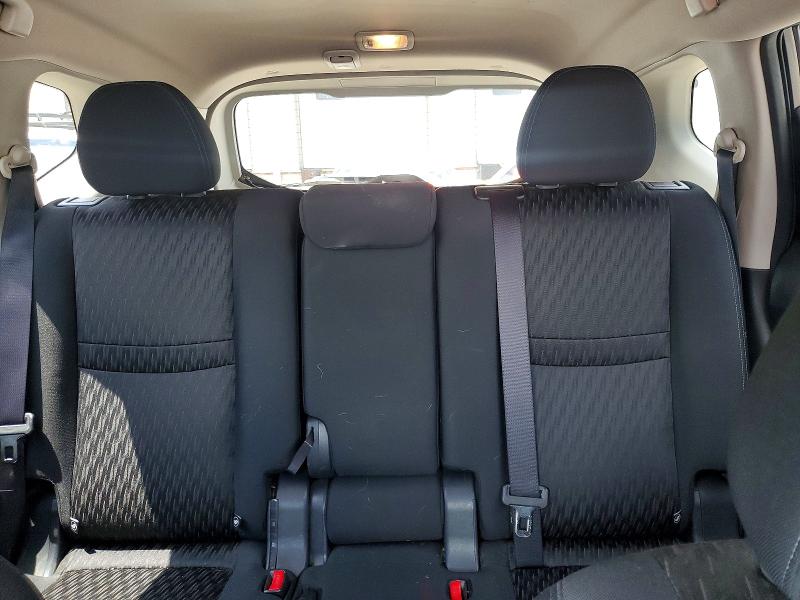 60565966 :رقم المزاد ، KNMAT2MV2HP578195 vin ، 2017 Nissan Rogue مزاد بيع