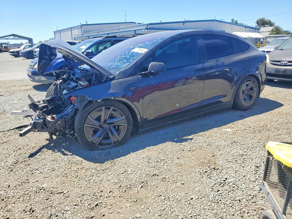 61785646 :رقم المزاد ، 7SAXCBE53TF475818 vin ، 2026 Tesla Model X مزاد بيع