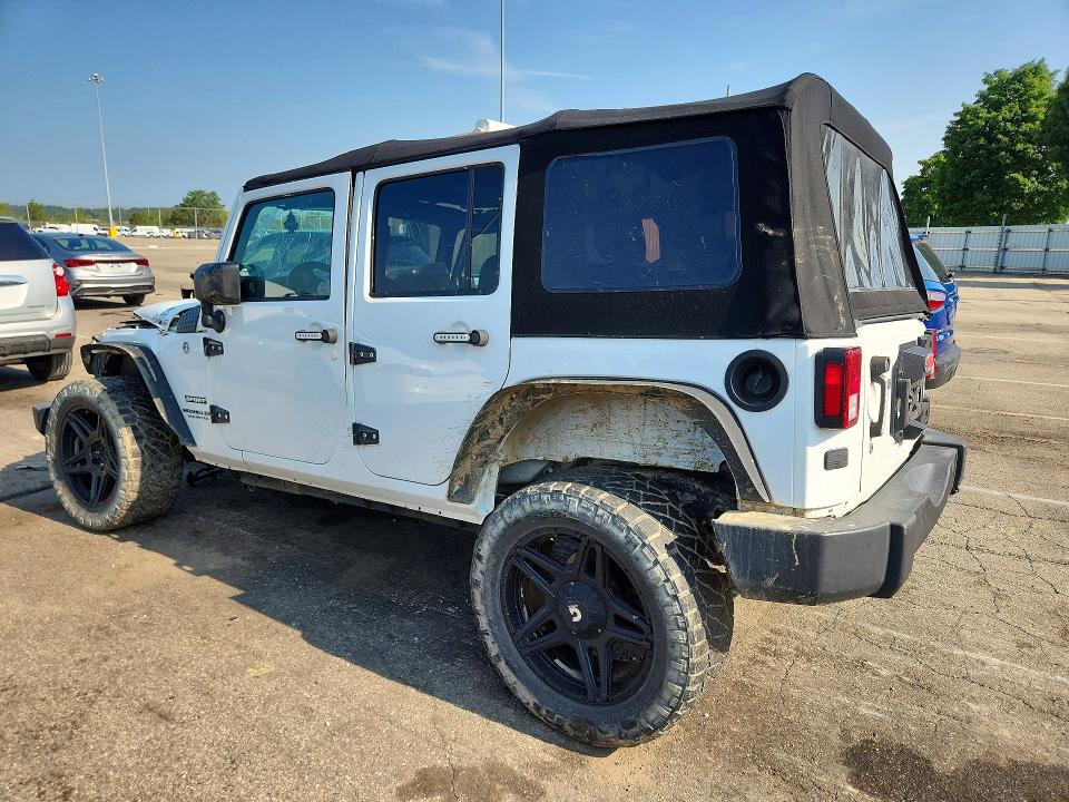 61643796 :رقم المزاد ، 1C4BJWDG4HL561196 vin ، 2017 Jeep Wrangler Unlimited مزاد بيع