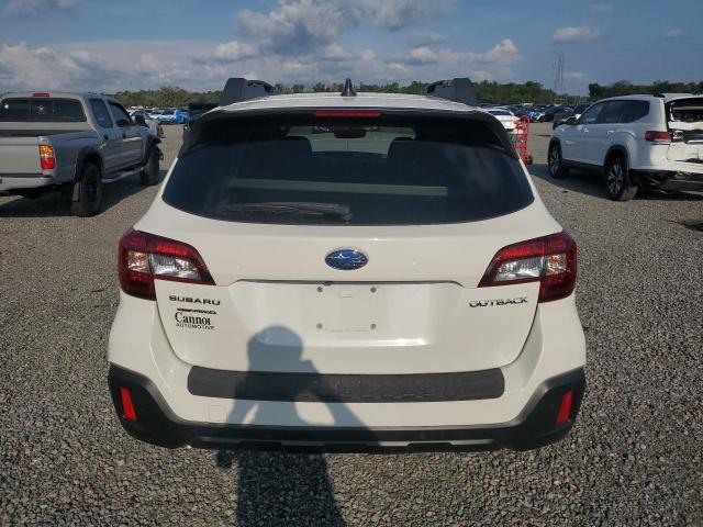 62974716 :رقم المزاد ، 4S4BSANC0J3346587 vin ، 2018 Subaru Outback مزاد بيع
