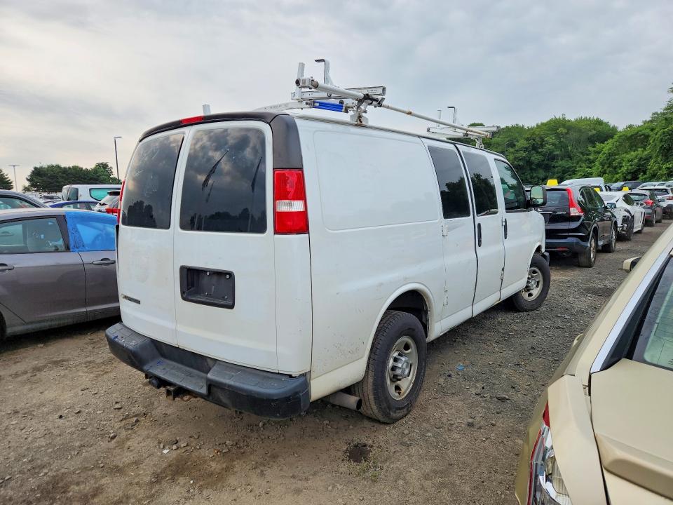 2017 Chevrolet Express G2500 მანქანა იყიდება აუქციონზე, vin: 1GCWGAFF8H1352613, აუქციონის ნომერი: 61670166