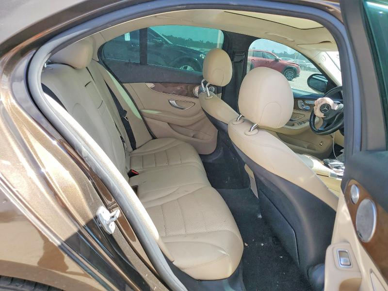 58985526 :رقم المزاد ، WDDWF4JB9GR183989 vin ، 2016 Mercedes-benz C مزاد بيع