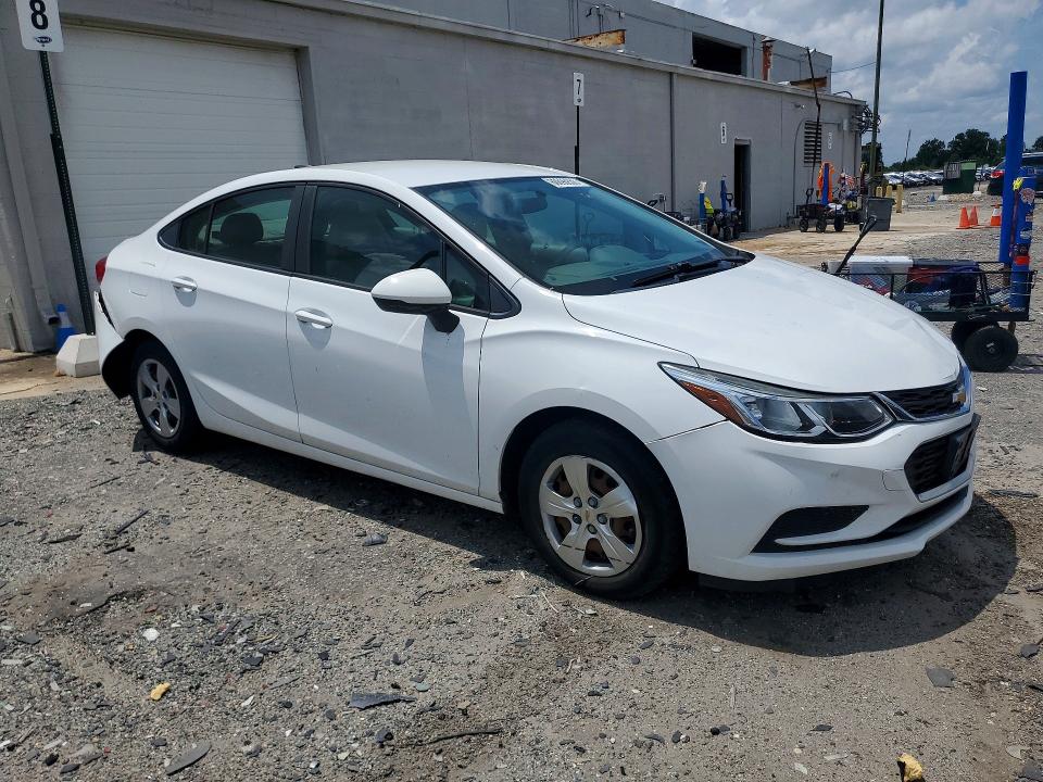 60696856 :رقم المزاد ، 1G1BB5SM1J7195933 vin ، 2018 Chevrolet Cruze مزاد بيع