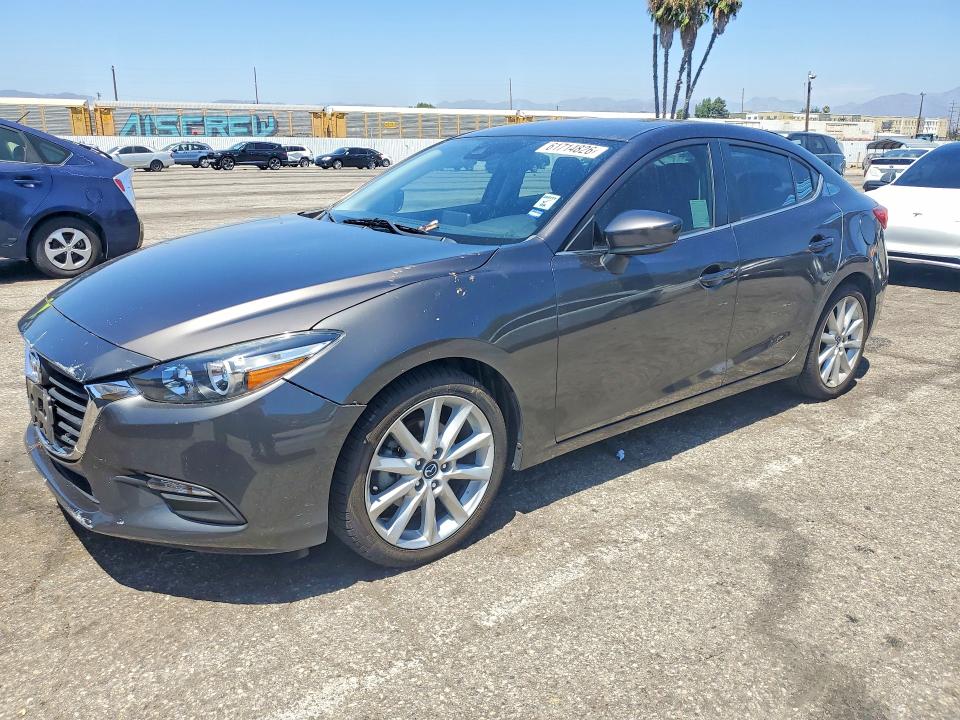 61714826 :رقم المزاد ، 3MZBN1V71HM121938 vin ، 2017 Mazda 3 مزاد بيع