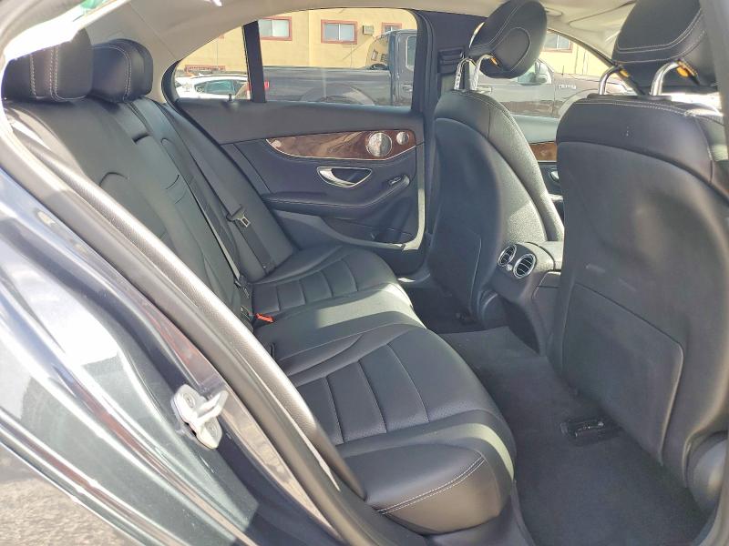 60466486 :رقم المزاد ، 55SWF4KB7FU063149 vin ، 2015 Mercedes-benz C مزاد بيع