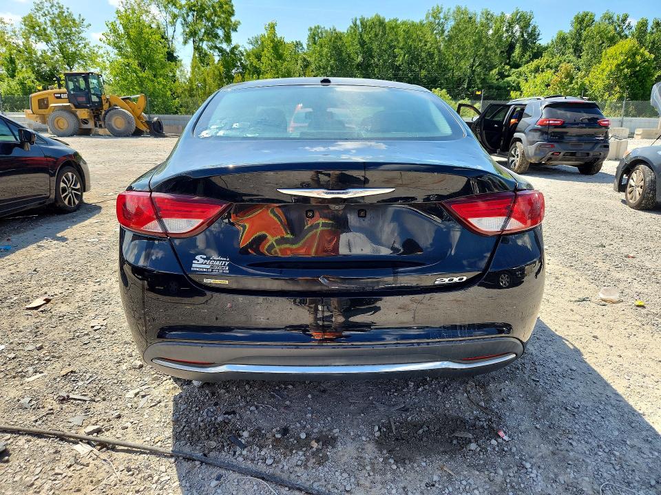 2015 Chrysler 200 მანქანა იყიდება აუქციონზე, vin: 1C3CCCAB3FN695743, აუქციონის ნომერი: 61351306