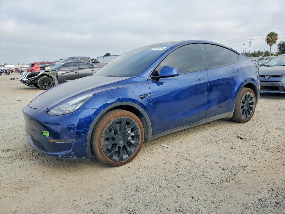 59710376 :رقم المزاد ، 7SAYGDEE5PA104747 vin ، 2023 Tesla Model Y مزاد بيع