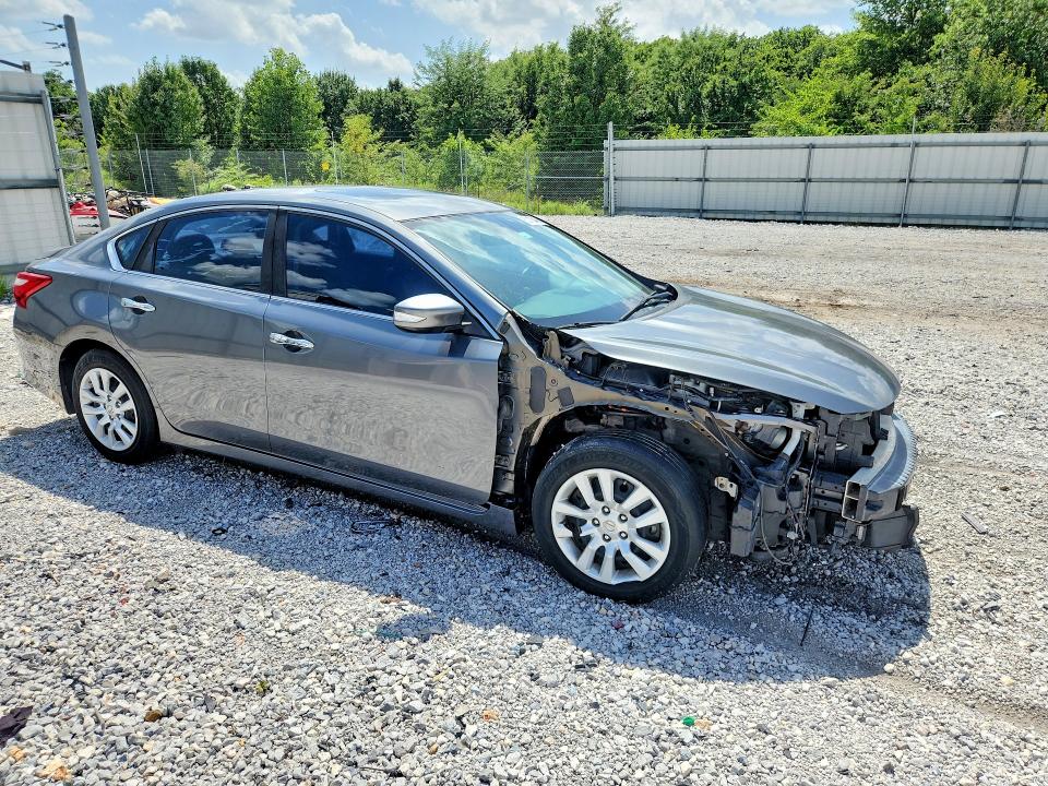 62136466 :رقم المزاد ، 1N4AL3APXGC147918 vin ، 2016 Nissan Altima مزاد بيع