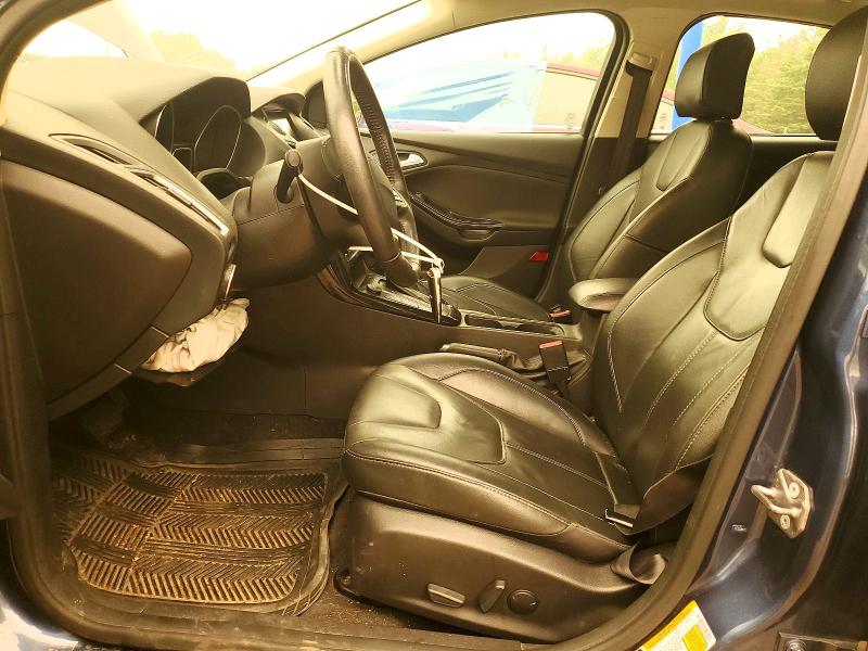 61007766 :رقم المزاد ، 1FADP3N25JL296177 vin ، 2018 Ford Focus مزاد بيع