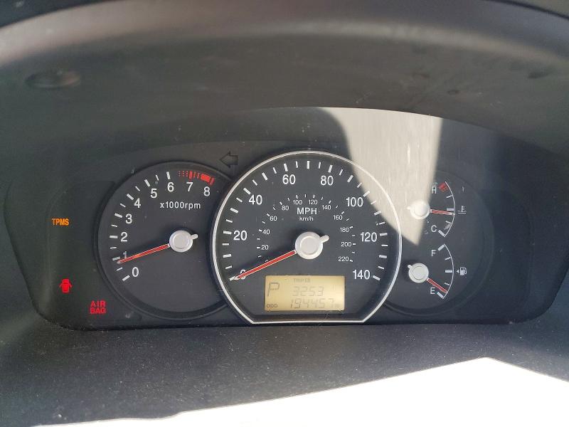 59323586 :رقم المزاد ، KNAFG528597255301 vin ، 2009 Kia Rondo مزاد بيع