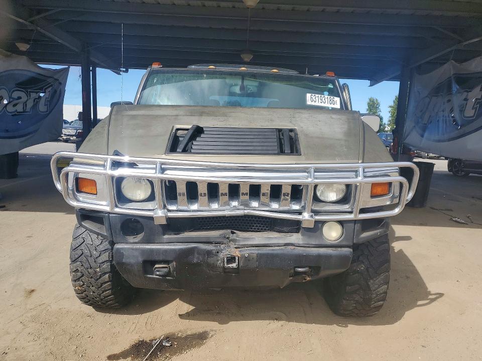 63193186 :رقم المزاد ، 5GRGN23UX5H104240 vin ، 2005 Hummer H2 مزاد بيع