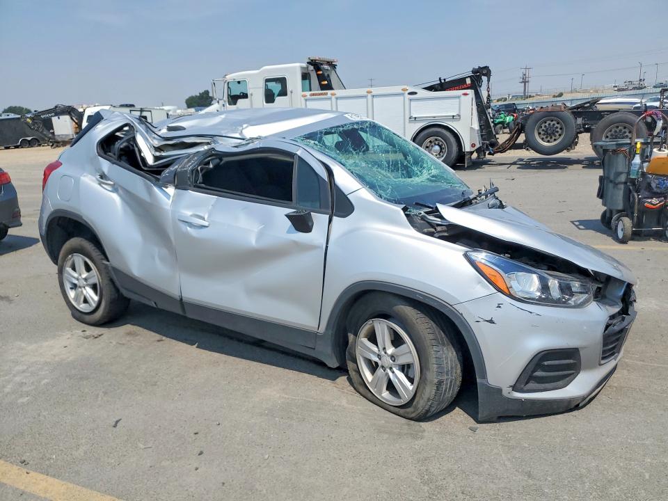 61795176 :رقم المزاد ، 3GNCJKSBXLL112260 vin ، 2020 Chevrolet Trax مزاد بيع