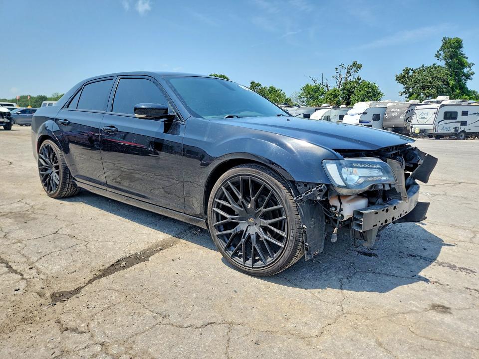 Продажа на аукционе авто 2017 Chrysler 300, vin: 2C3CCABG7HH596854, номер лота: 63564246