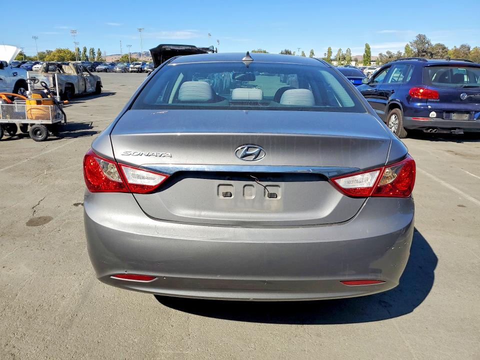 2013 Hyundai Sonata მანქანა იყიდება აუქციონზე, vin: 5NPEB4AC5DH746193, აუქციონის ნომერი: 61937916