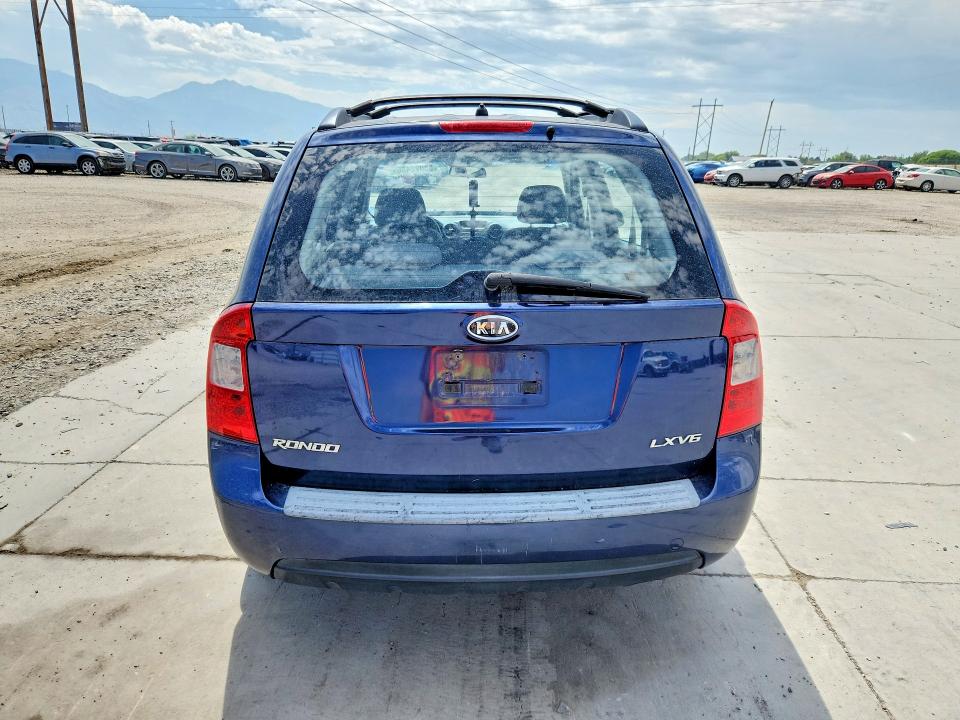63022456 :رقم المزاد ، KNAFG526087162814 vin ، 2008 Kia Rondo مزاد بيع