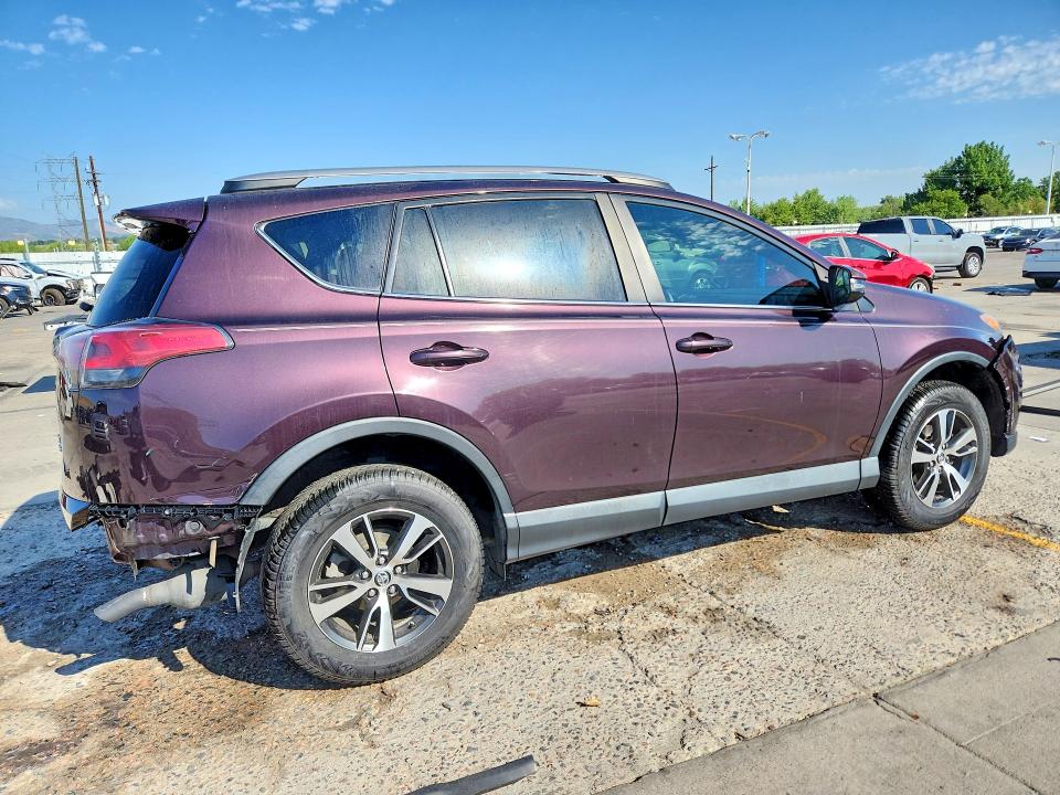 Aukcja sprzedaży 2017 Toyota Rav4, vin: 2T3RFREV8HW589904, numer aukcji: 61732526