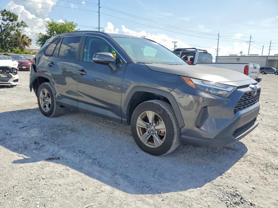 Aukcja sprzedaży 2022 Toyota Rav4, vin: 4T3RWRFV1NU061261, numer aukcji: 62101626