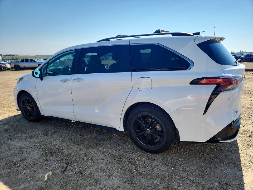 2022 Toyota Sienna მანქანა იყიდება აუქციონზე, vin: 5TDGRKEC2NS104206, აუქციონის ნომერი: 62996956
