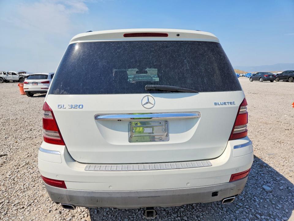 Продажа на аукционе авто 2009 Mercedes-benz Gl, vin: 4JGBF25E19A477014, номер лота: 60878116