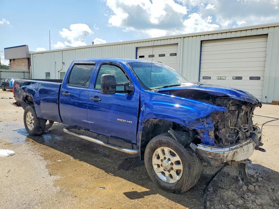60081256 :رقم المزاد ، 1GT120C83EF158854 vin ، 2014 Gmc Sierra مزاد بيع