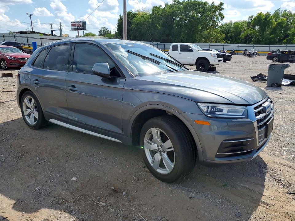 Продажа на аукционе авто 2018 Audi Q5, vin: WA1ANAFY1J2215394, номер лота: 60945606