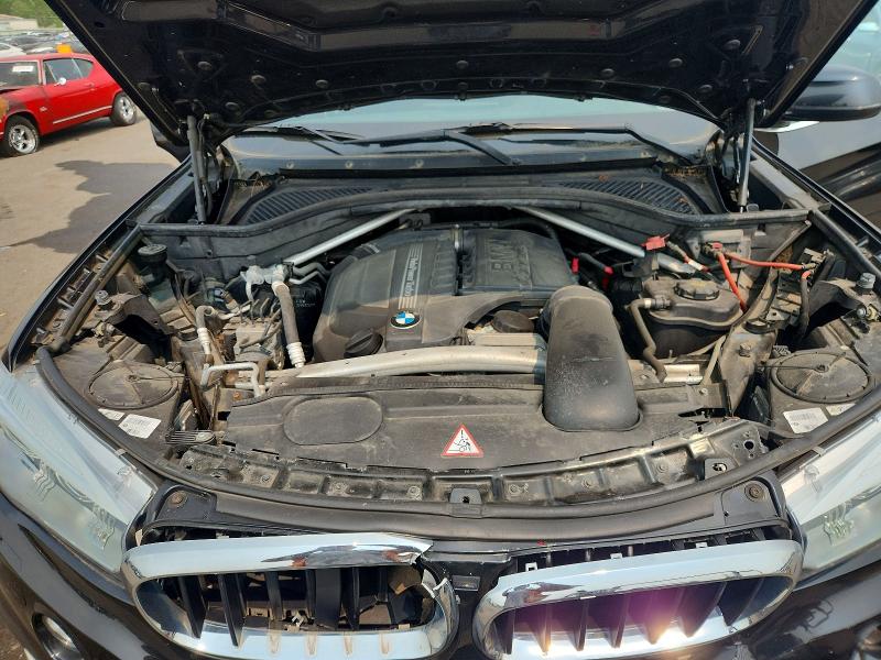 60600966 :رقم المزاد ، 5UXKR0C55F0K67325 vin ، 2015 Bmw X5 مزاد بيع