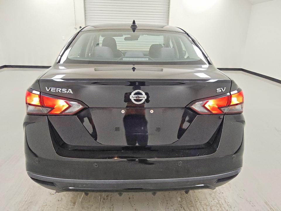2022 Nissan Versa მანქანა იყიდება აუქციონზე, vin: 3N1CN8EV1NL820196, აუქციონის ნომერი: 61776626